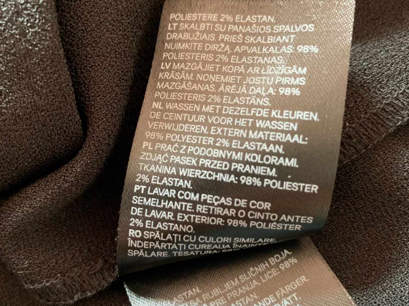 H&M Kleider: DIVIDED Damen Kleid, Gr. 32, Schwarz – Gebraucht aus Worb von farben20zauber 5