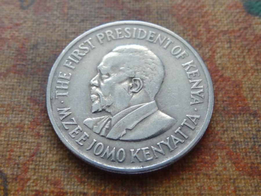 Alle Münzen: KENYA   50  Cents   1973 – Gebraucht aus Romanel-sur-Lausanne von Swift13 1