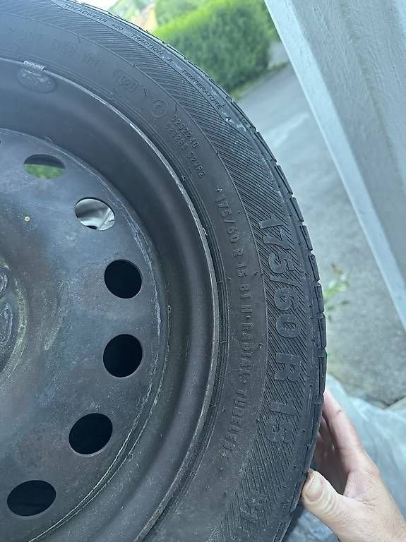 Pneus & Kompletträder: Reifen – Gebraucht aus Erlinsbach SO von d.rm 2