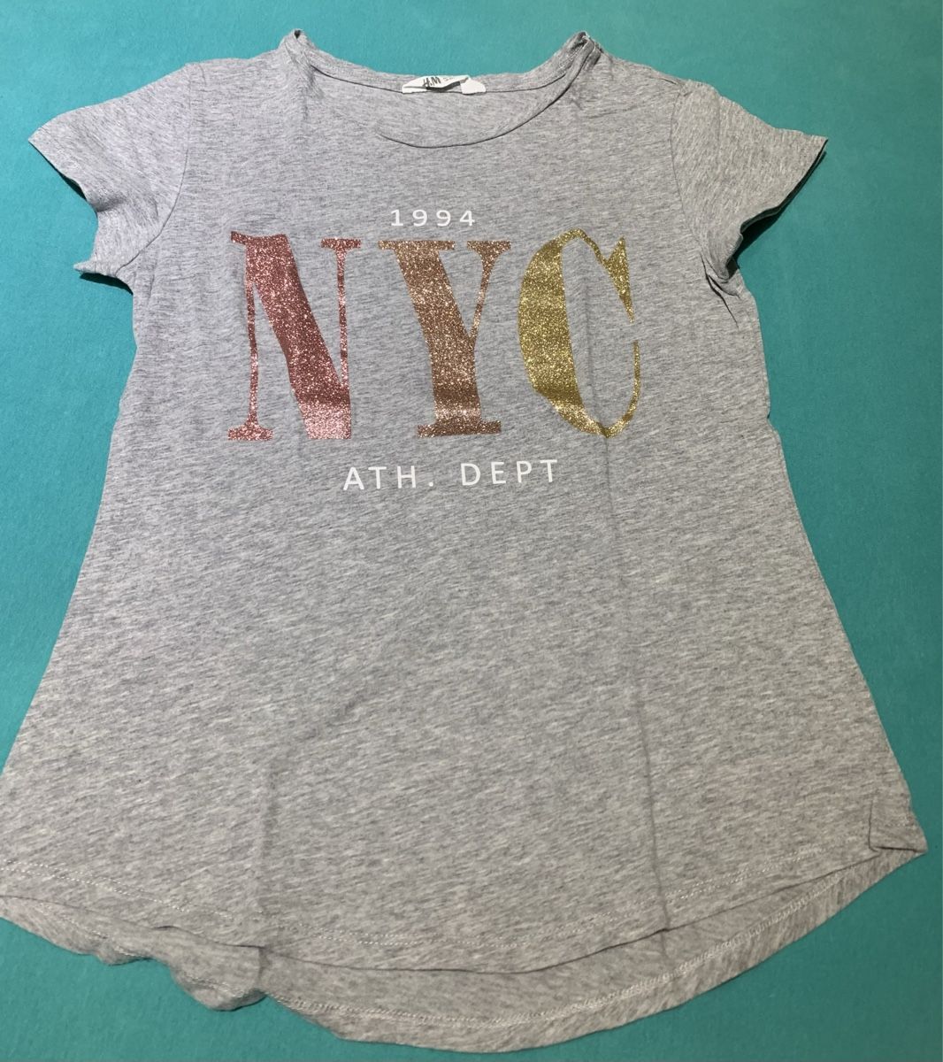 H&M Camicette, T-shirt & Top: 3x Mädchen Bluse – Usato da Zollikerberg venduto da Jvac2 1