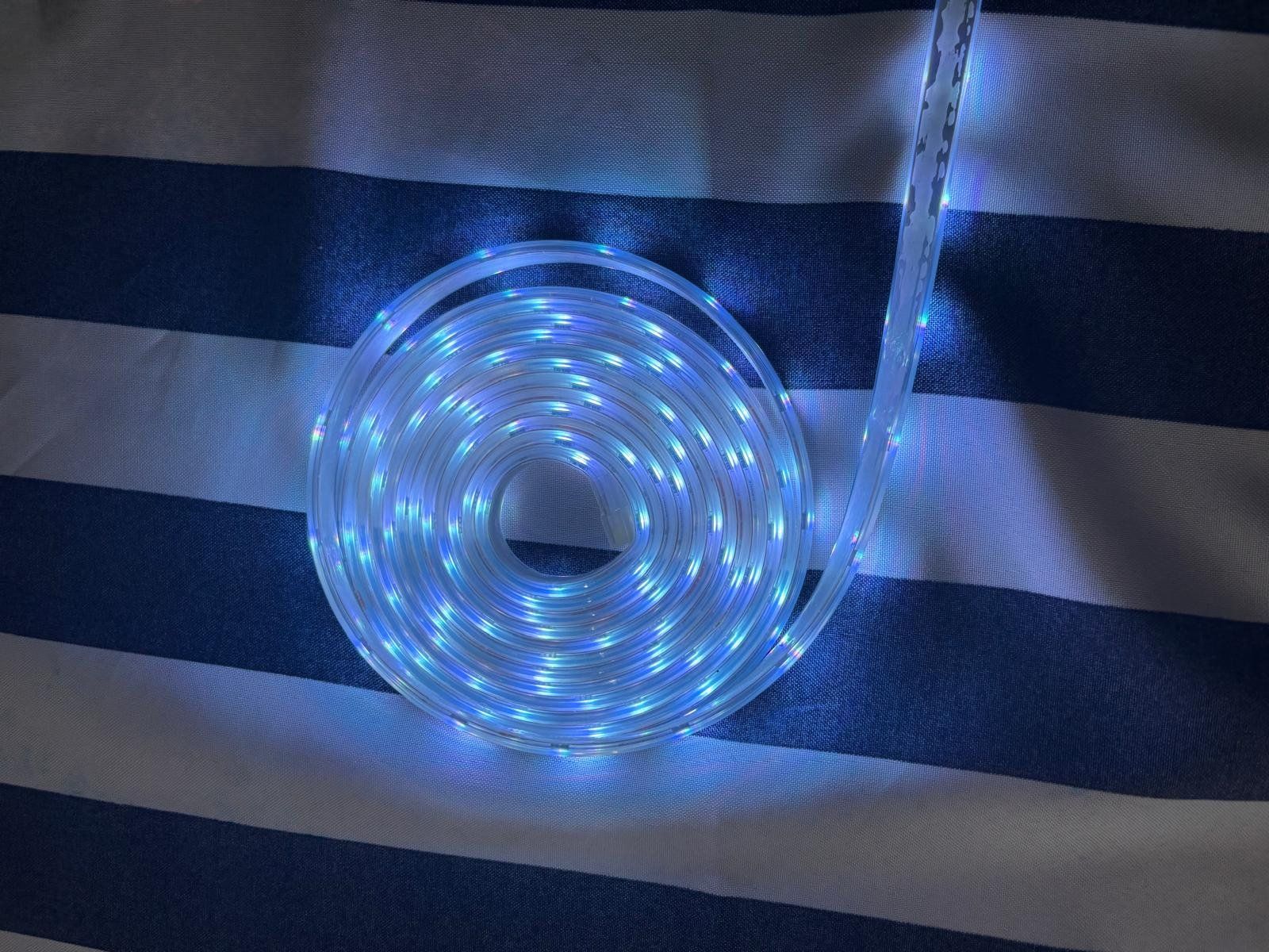 Ghirlande e barre luminose: RGB LED Strip – Nuovo (secondo la descrizione) da Naters venduto da zub_zrz8