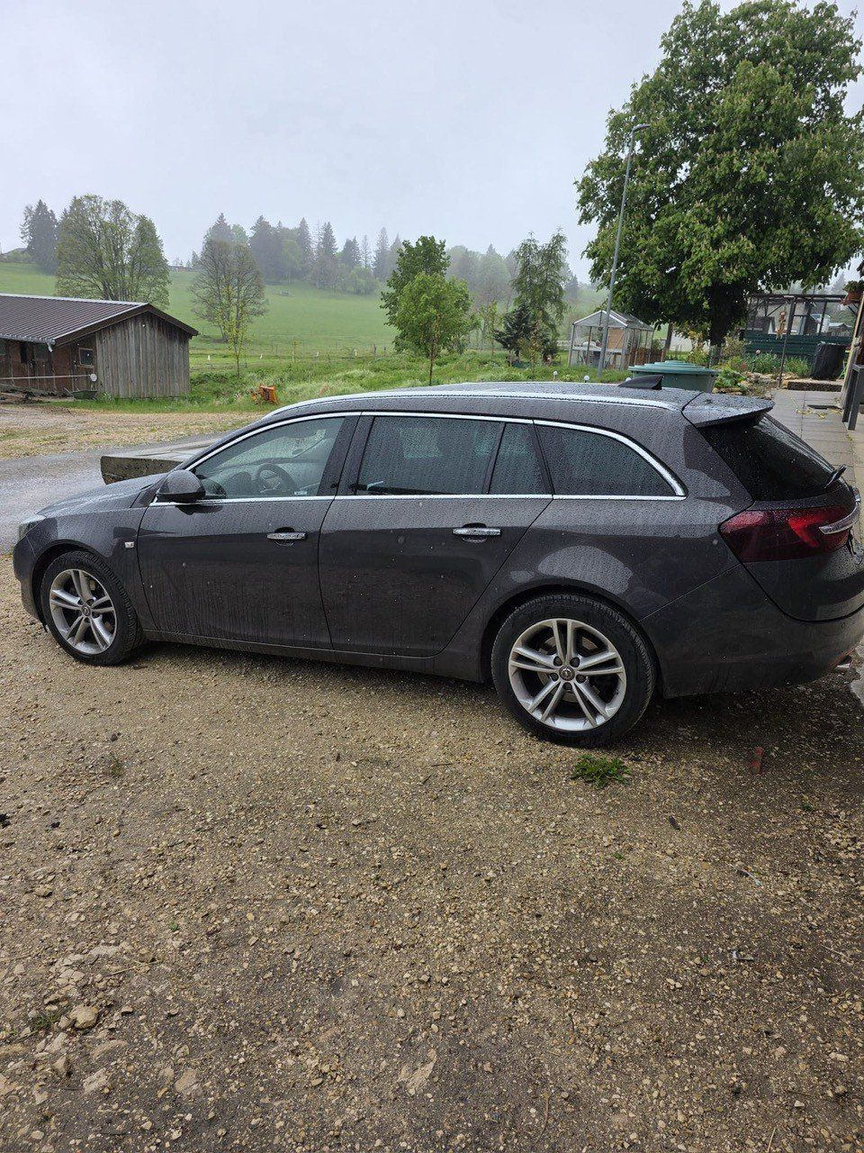 Opel Automobili: OPEL INSIGNIA 20 DHT ST – Usato da Avenches venduto da BOOTTRANSPORTE