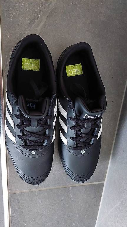 Adidas Scarpe da donna: Adidas Schuhe Gr 40 – Usato da Illgau venduto da usa_c6q6 4