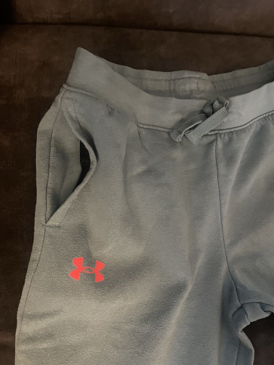 Under Armour Hosen: Under Armour Jogginghose Jungen Gr. 140 – Neu (gemäss Beschreibung) aus Pieterlen von sheriff111 2