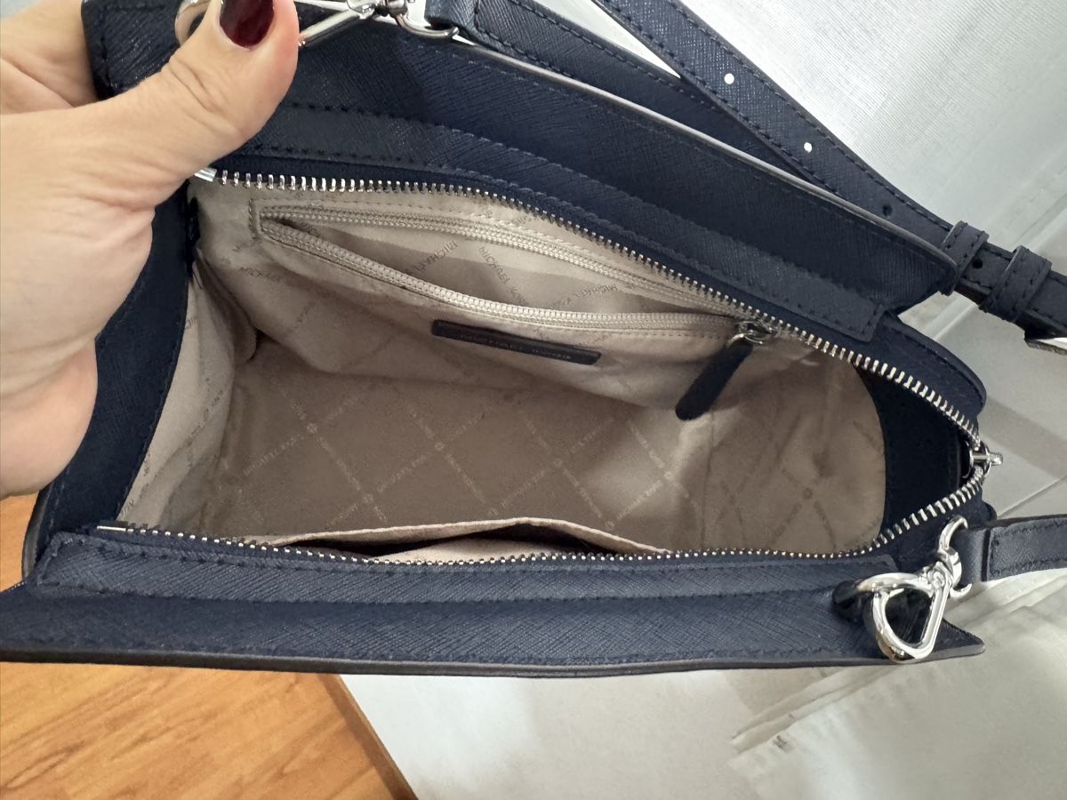 Michael Kors Taschen für Damen: Borsa a tracolla Michael Kors blu con borchie  – Gebraucht aus Quartino von FaniaC 4