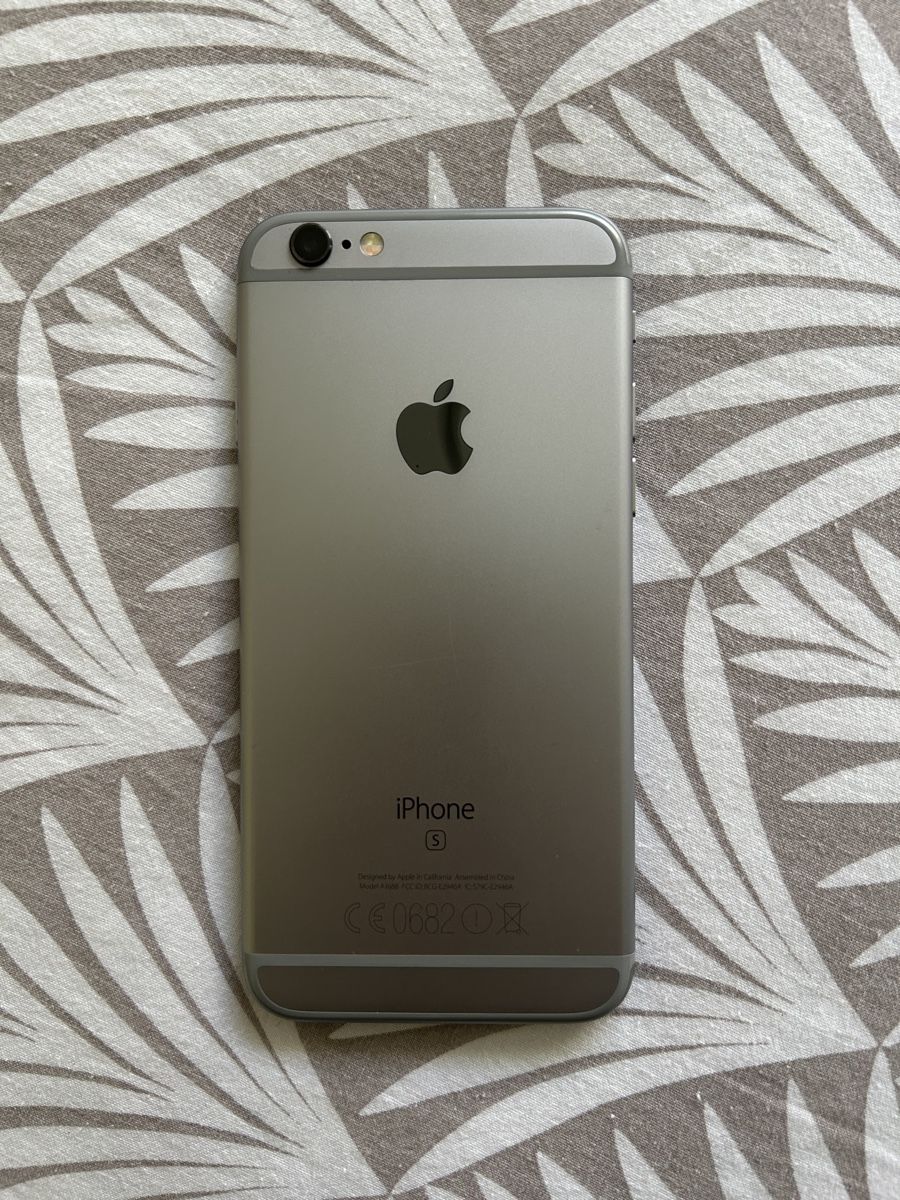 Apple Handys / Smartphones: iPhone 6S 32GB – Neu (gemäss Beschreibung) aus Sion von reii 1