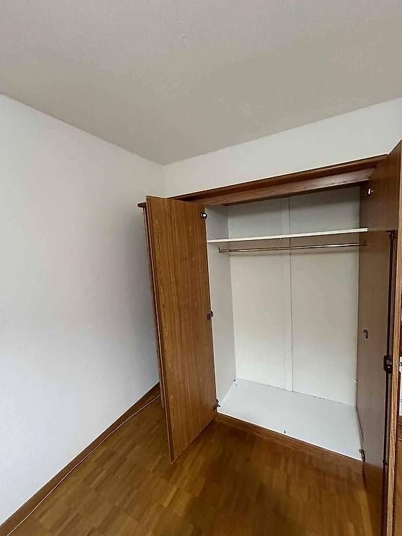 Armadi: Meubles de chambre – Usato da Lausanne venduto da pat_88j8 2