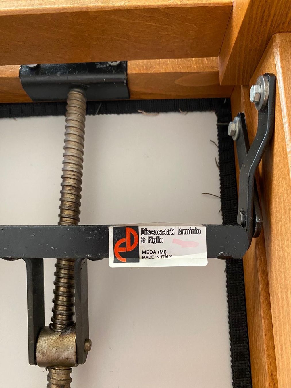 Strumenti musicali: A donner piano droit Zimmermann – Usato da Sion venduto da Floop 4