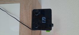 Réveil MUSE M-189 CDB – Projection heure DAB+/FM