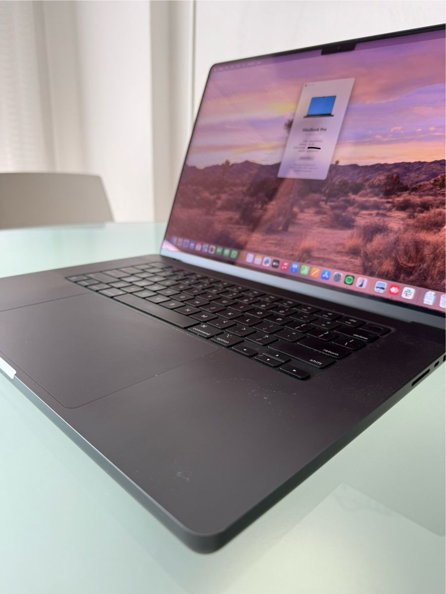 Apple Notebook: Apple MacBook Pro 16-inch, 1TB - Excellent Condition! – Usato da Losone venduto da Misssslucie 1