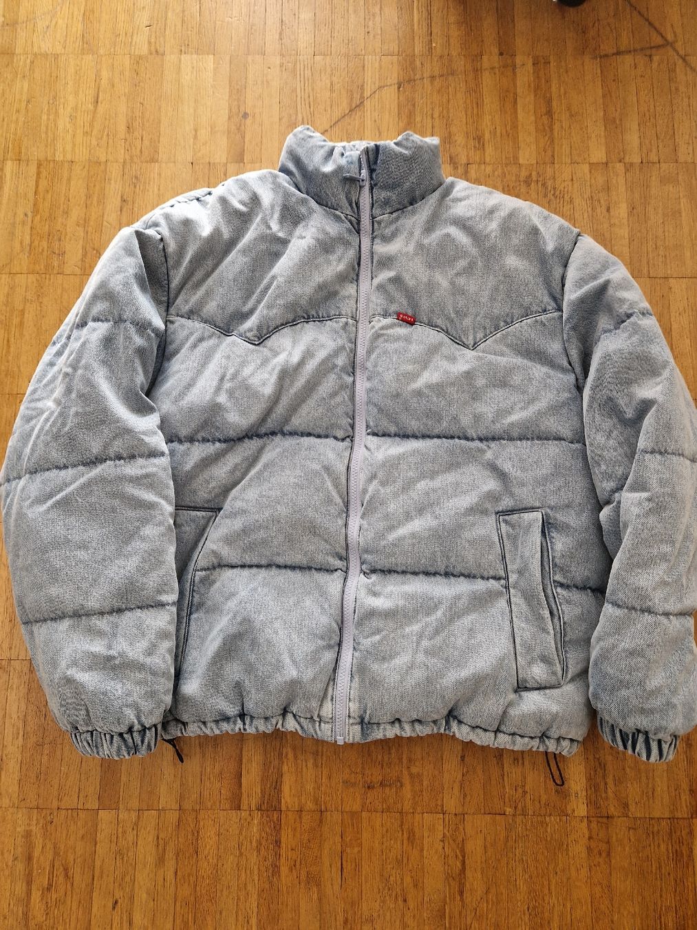 Levi's Jacken: Veste Doudoune Levis  taille M – Neu (gemäss Beschreibung) aus Petit Lancy von toofly4u6