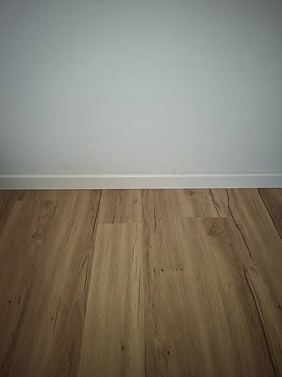Rivestimenti per pavimenti: Parquet Flottant  – Usato da Genève venduto da Johnnyp13 1