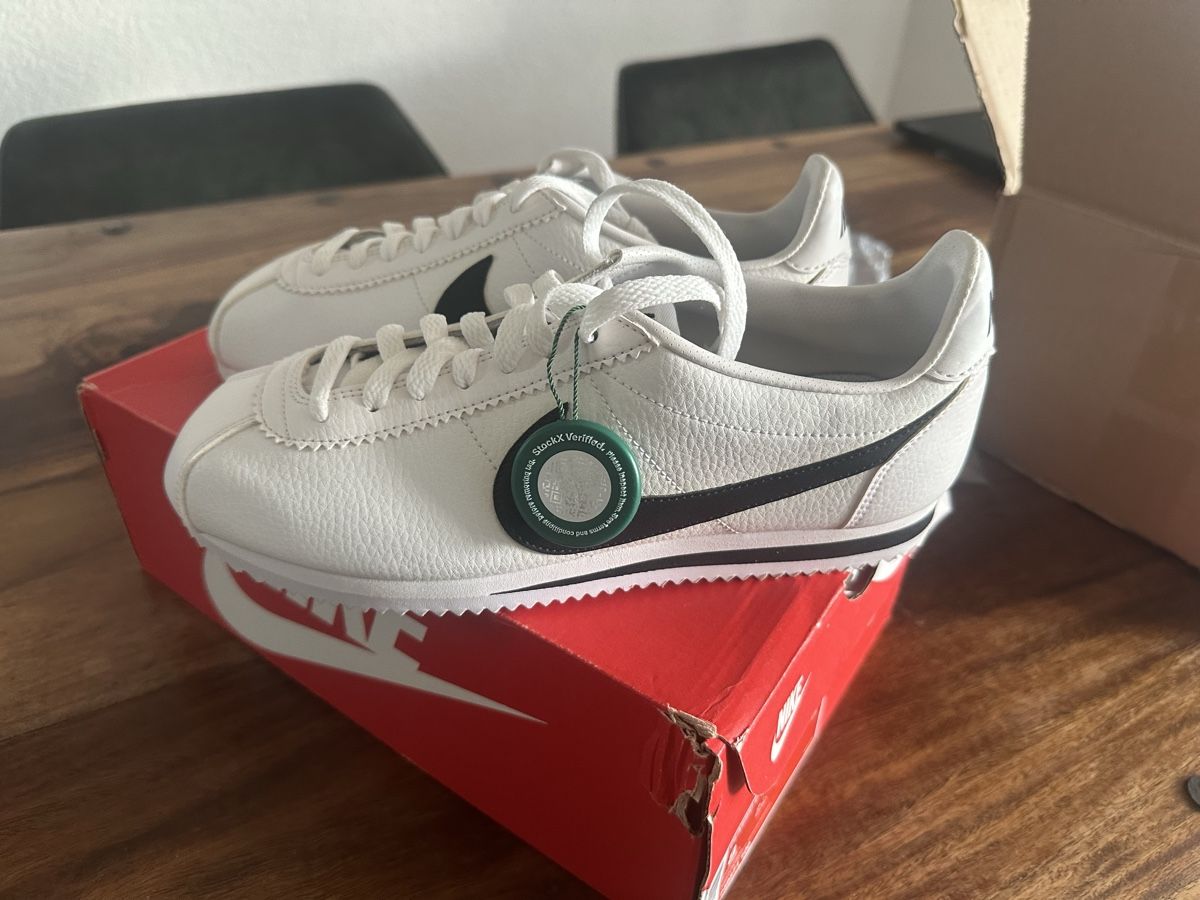 Herrenschuhe: Nike Cortez – Neu (gemäss Beschreibung) aus Bern von chr_k9yx