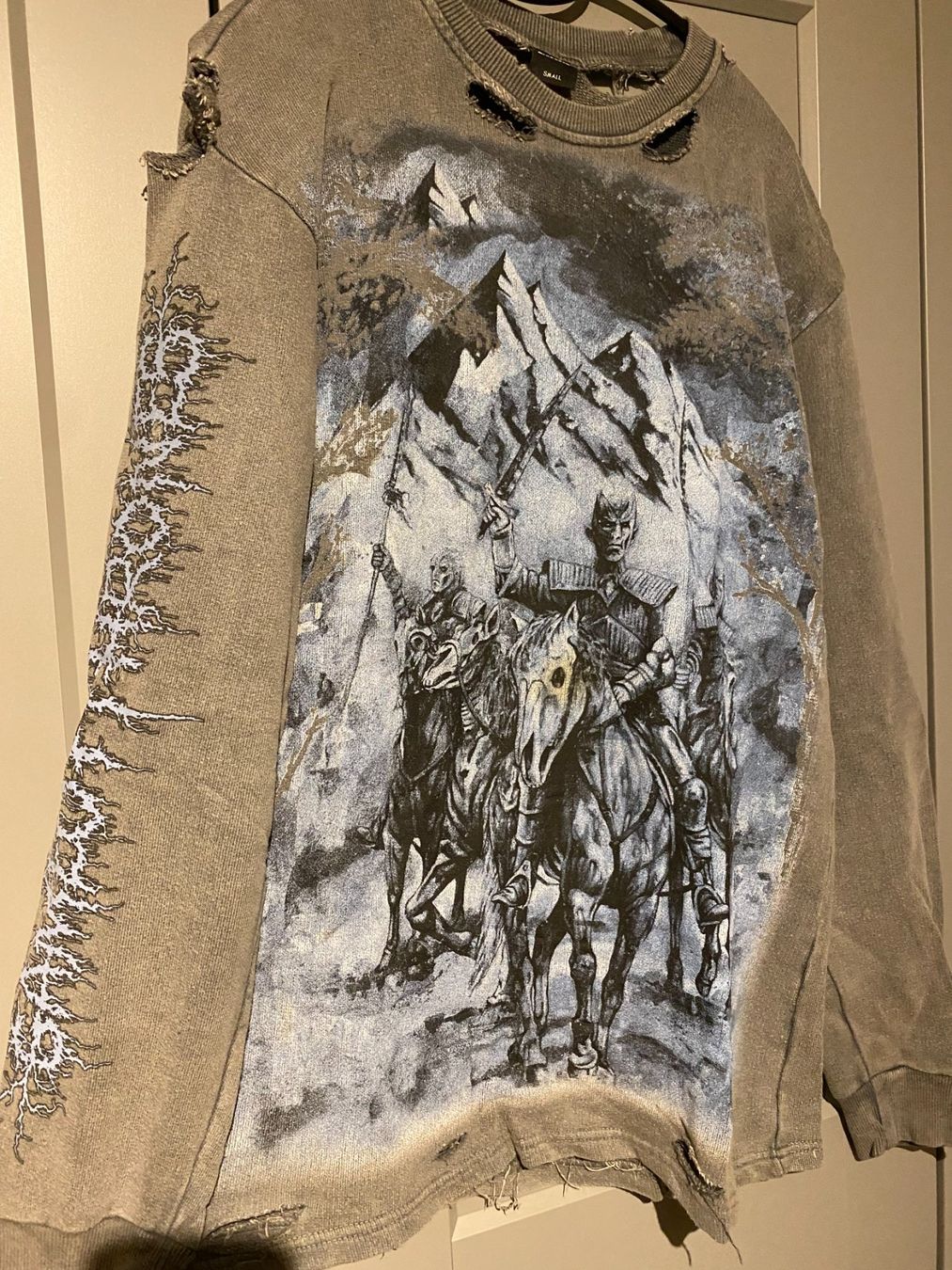 Maglioni & Felpe: Limited Editon Dropdead Gamne of Thrones Pullover – Usato da Dübendorf venduto da LeoneDelPiero