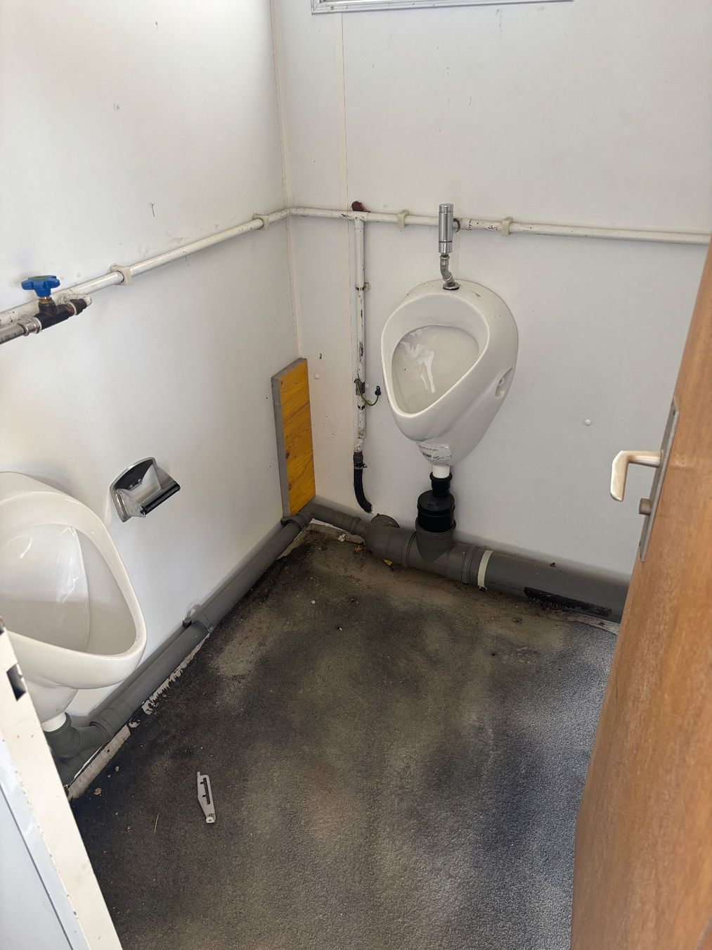 Contenitori edile: WC-Container gebraucht – Usato da Goldach venduto da betonsprtzer 4
