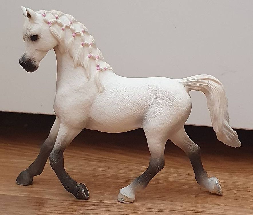 Schleich Spielzeuge: 4 Schleich Pferde – Gebraucht aus Wolfhausen von lho_lg9y 1