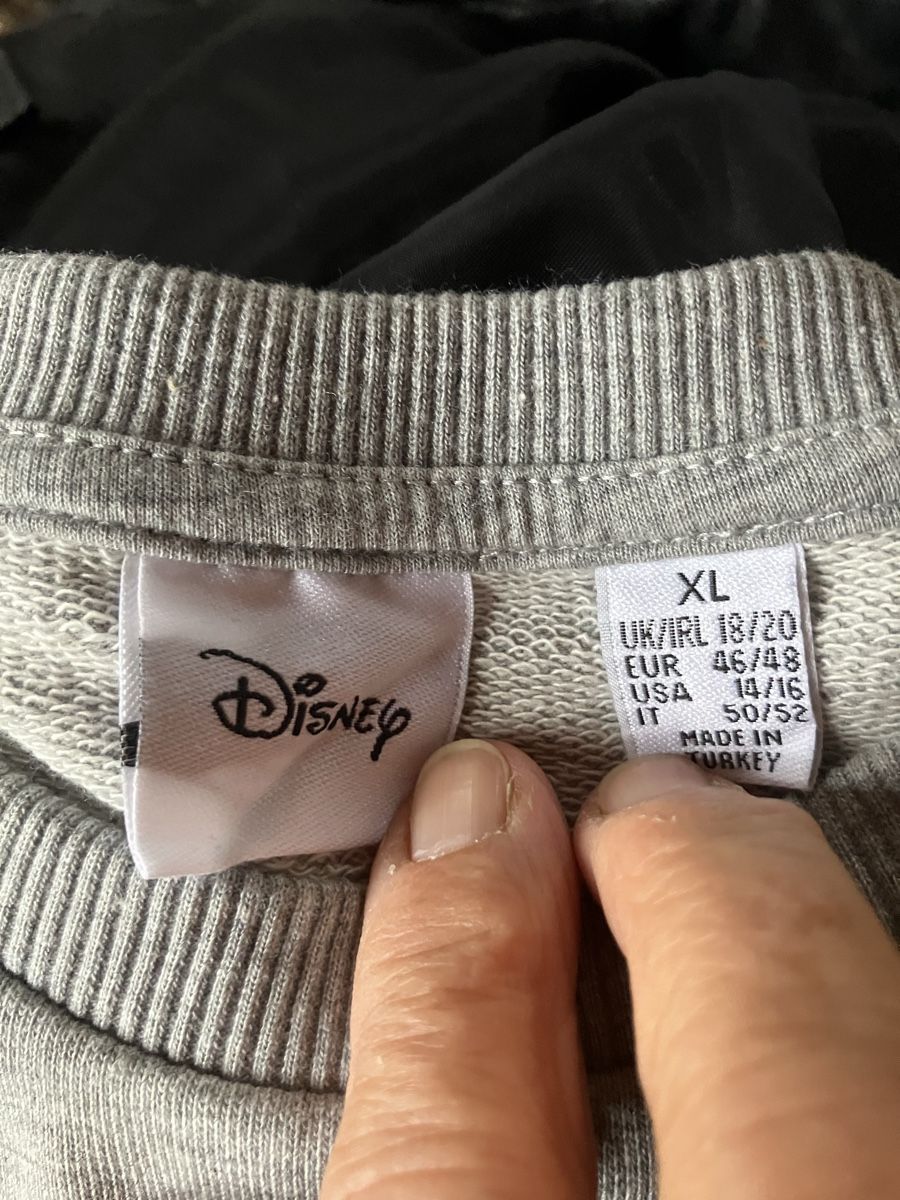 Maglioni & Felpe: Neu u ungetragener Pulli Disney „Schneewittchen” Gr XL – Nuovo (secondo la descrizione) da Bassersdorf venduto da groovygremlin 3