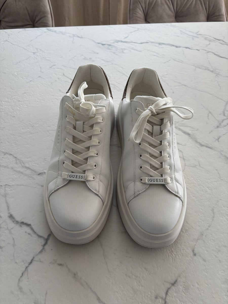 Guess Scarpe da uomo: Guess Sneakers Gr. 46 Herren – Nuovo (secondo la descrizione) da Lömmenschwil venduto da pv_cr 5