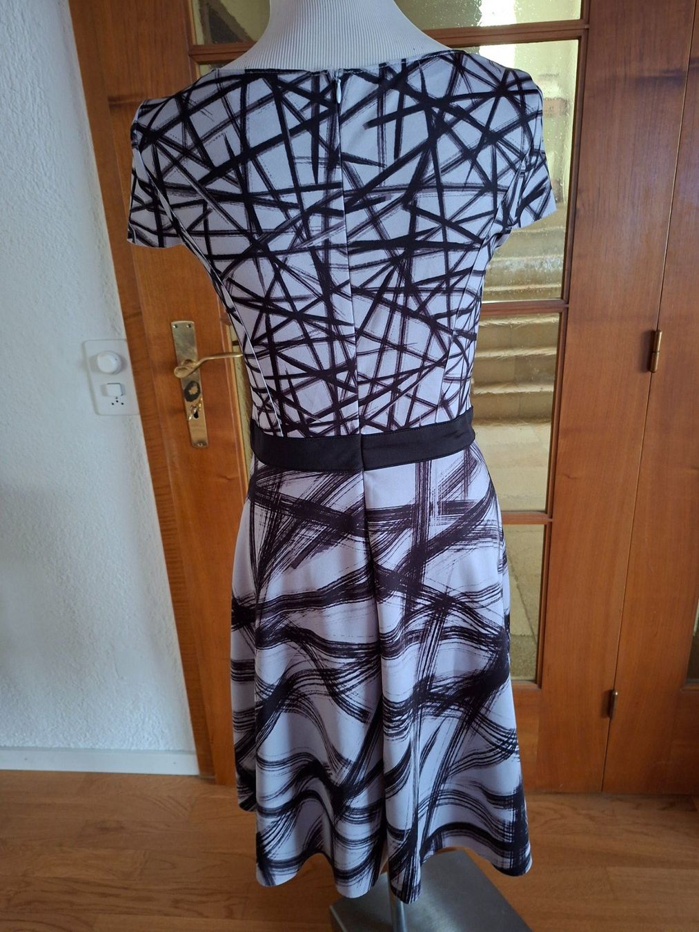 S.Oliver Vestiti: S. Oliver Black Lable Kleid – Nuovo (secondo la descrizione) da Unterentfelden venduto da hofa01 1