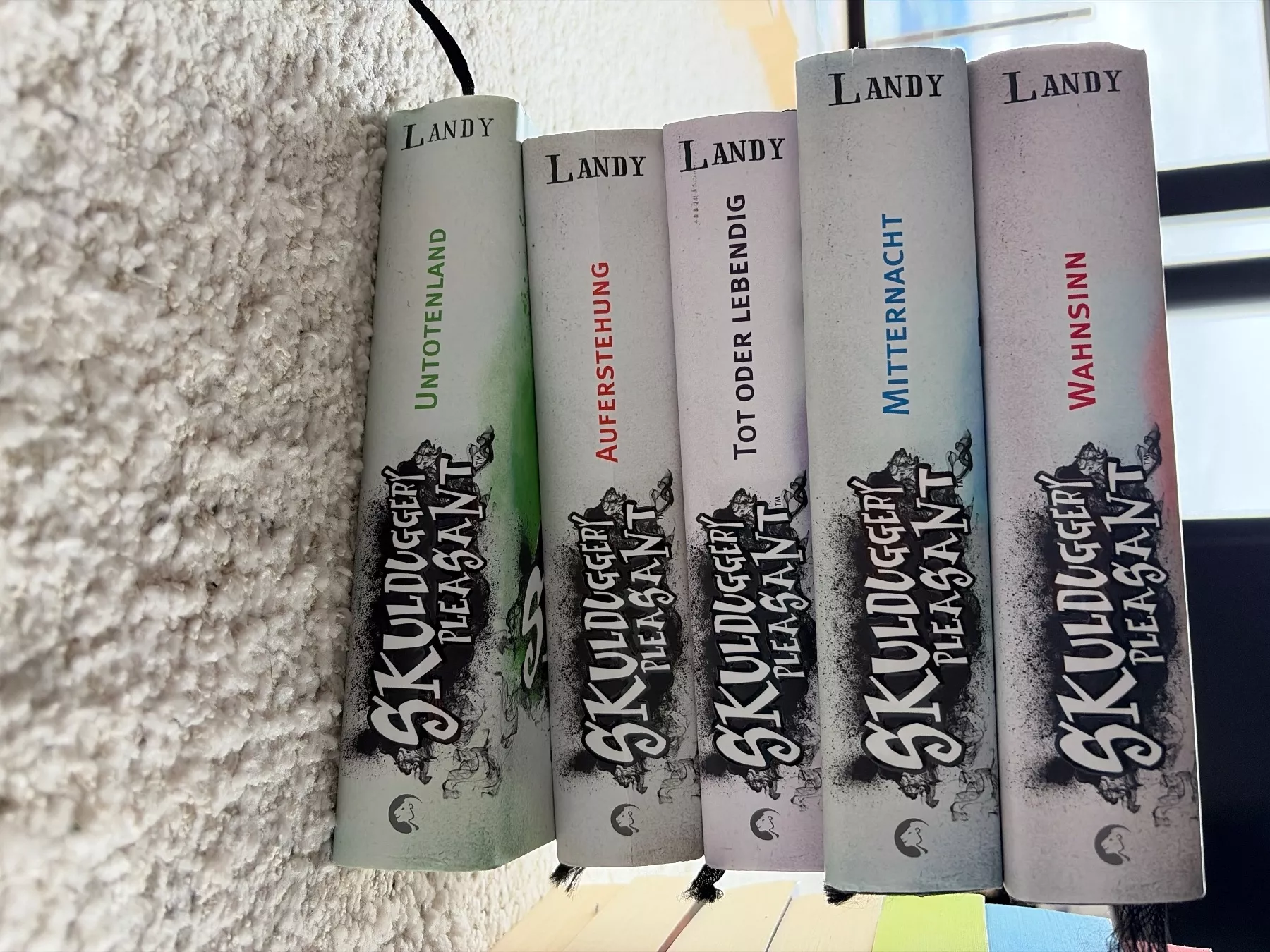 Libri: Skulduggery Pleasant – Usato da Oberhofen Thun'see venduto da Ulynn 1