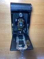 Eastman Kodak No. 2 Folding Autographic Brownie / Etui