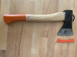 Sandvik Beilaxt / Spaltaxt 600 g – mit Klingenschutz