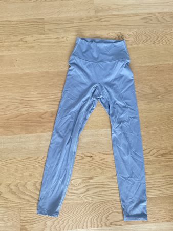 Lululemon Leggings hellblau gr 2 align