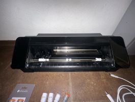 Silhouette Cameo 4 Schneideplotter Schwarz + viel Zubehör 