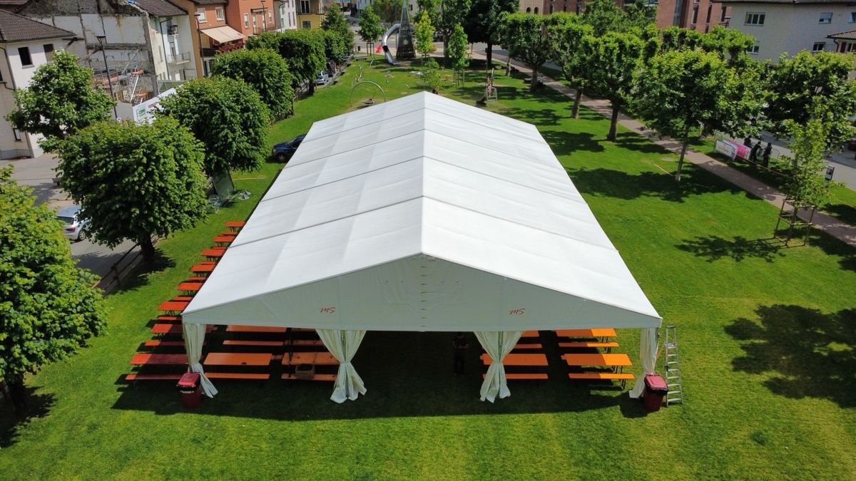 Tende & Padiglioni: Festzelt 15x25 – Usato da Quinto venduto da space90