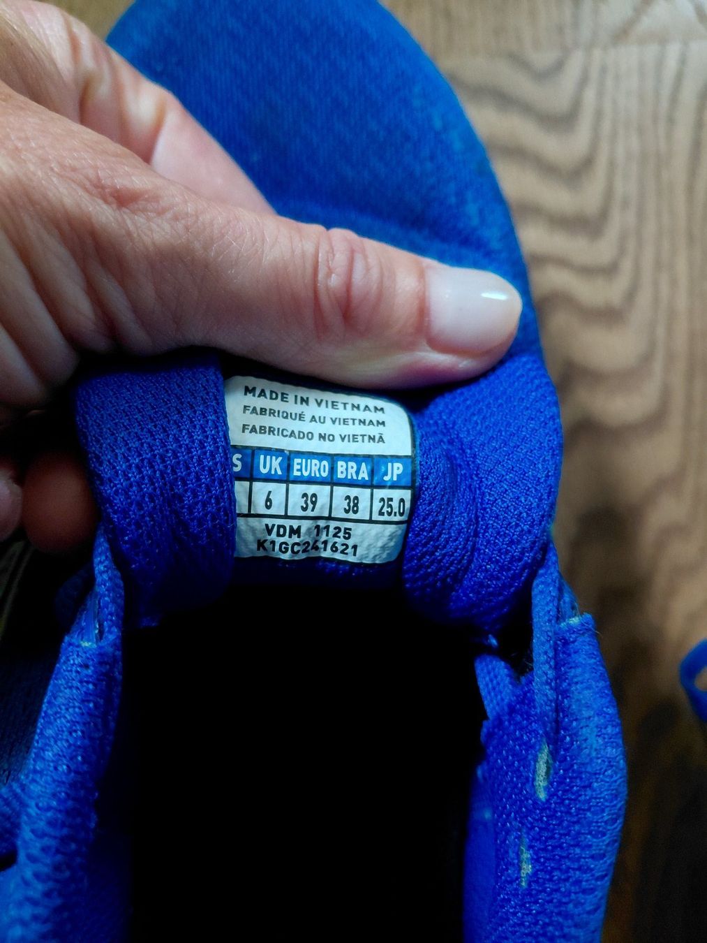 Mizuno Scarpe da uomo: Laufschuhe Gr. 39 Mizuno junior – Usato da Turgi venduto da aprilhexxe 2