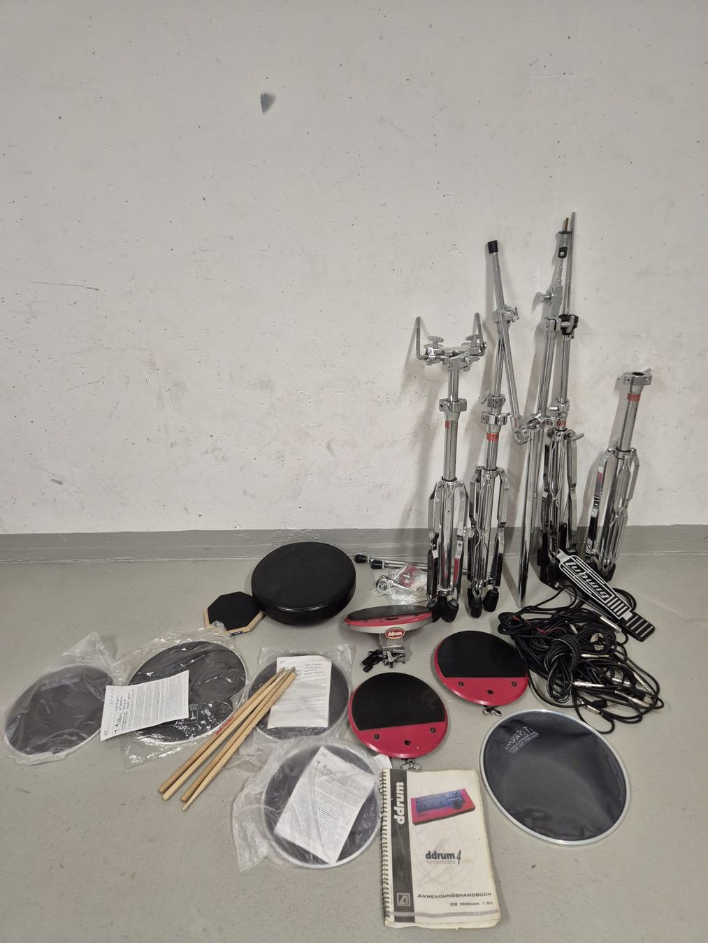 Musikinstrumente: Ddrum 4 SE E-Drum Set mit Becken und Hardware – Gebraucht aus Volketswil von elo_qn79 1