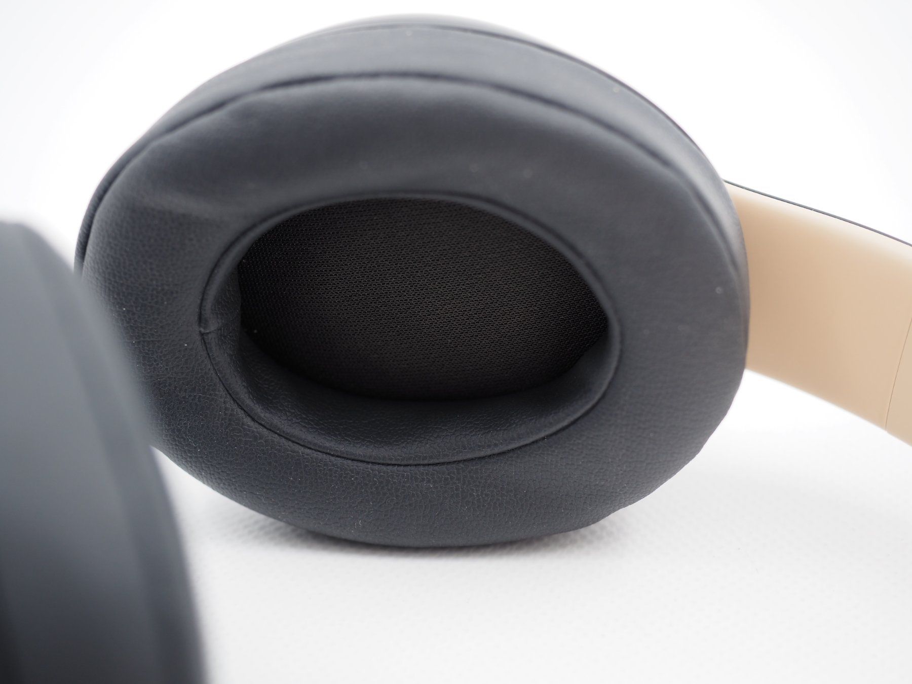 Beats Casques audio: BEATS Studio 3 Bluetooth Kopfhörer (26080851) – D'occasion à Zürich par fundsachenverkauf 4