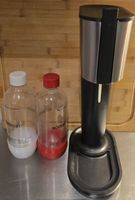 SodaStream mit zwei Flasche guter Zustand