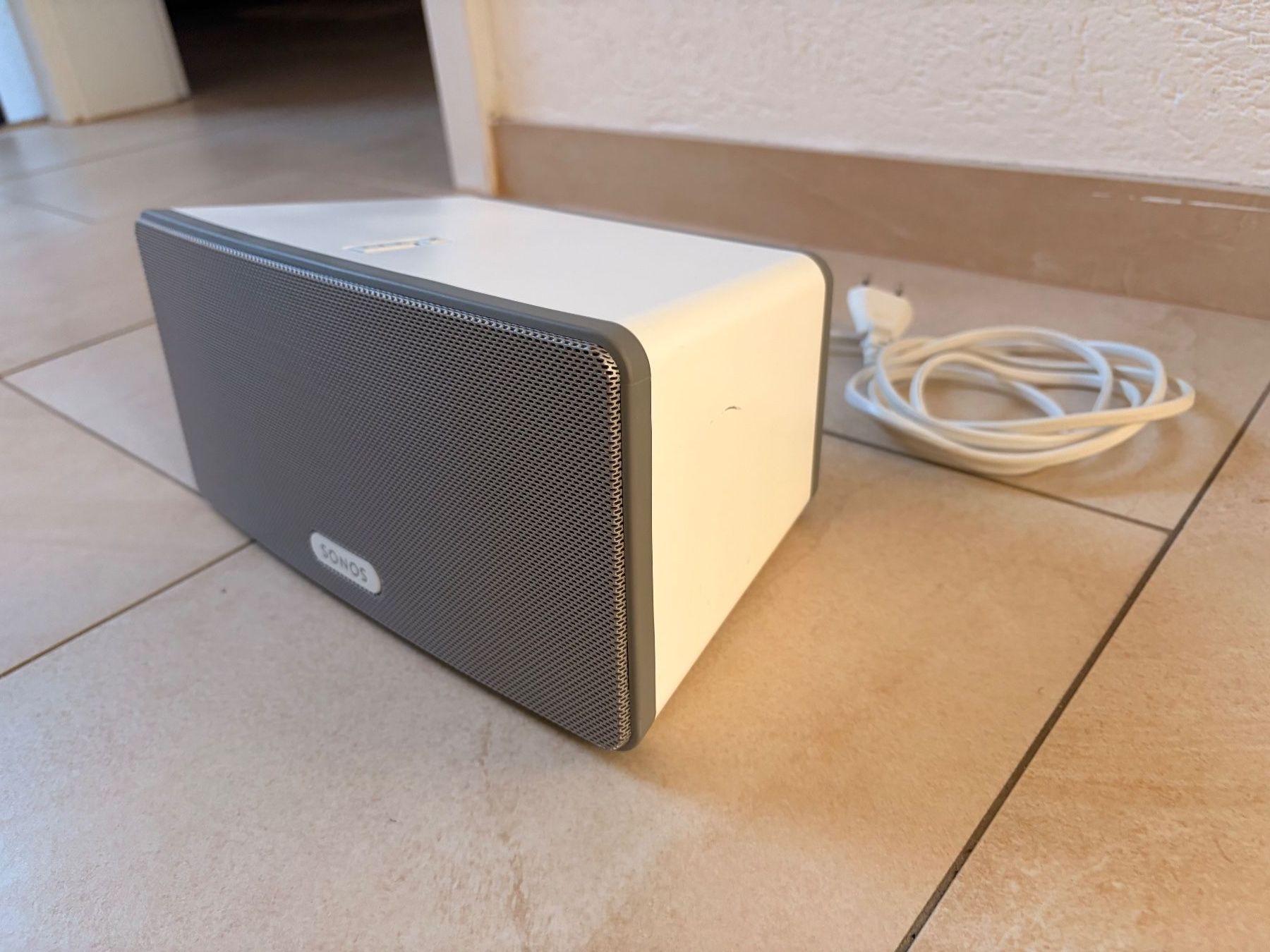 Sonos Casse acustiche: Sonos Play:3 weiss - Super Sound! – Usato da Othmarsingen venduto da RevolverheldOW 1