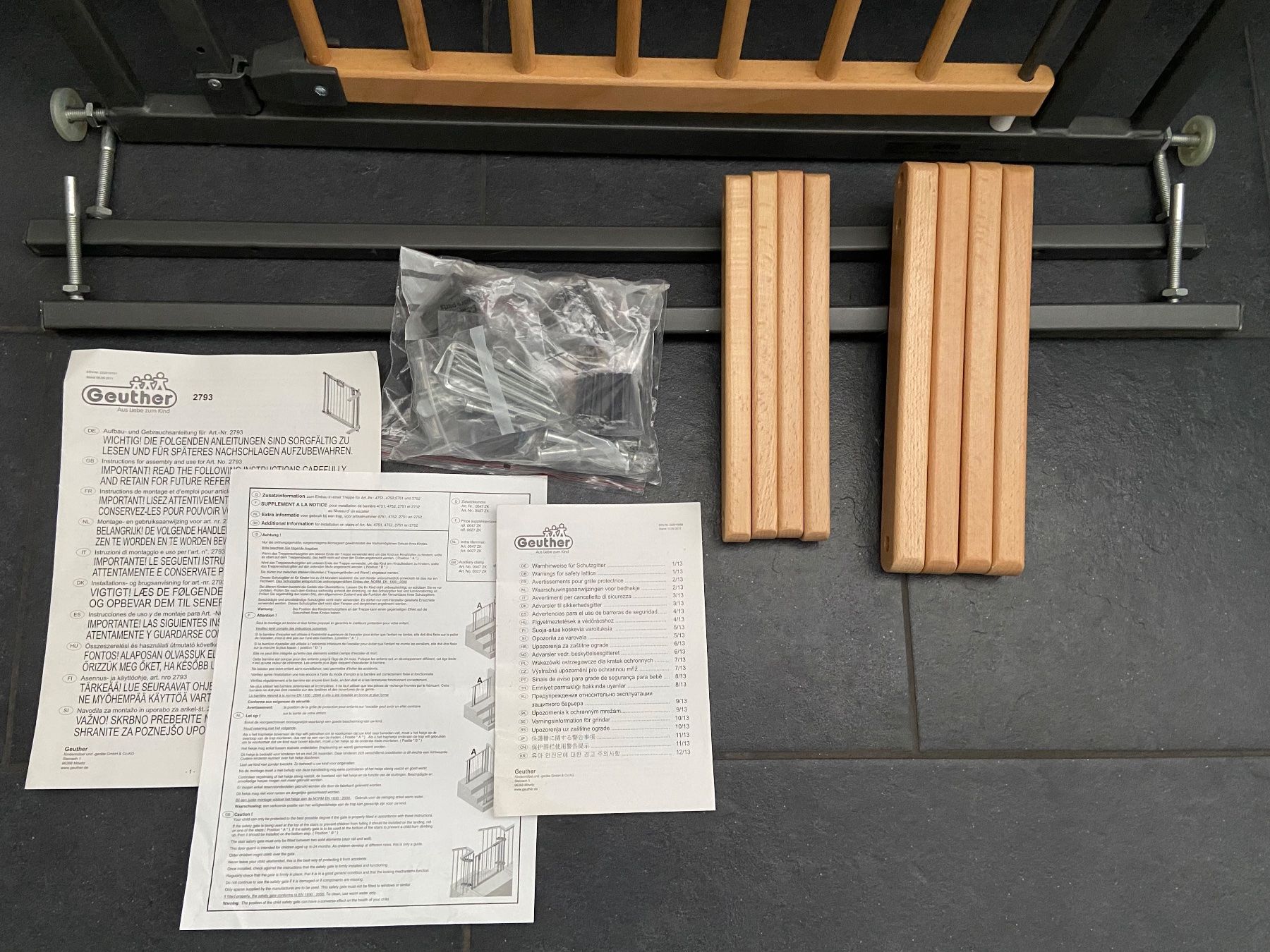 Tutto per la sicurezza: Geuther Treppenschutzgitter mit Extras – Nuovo (secondo la descrizione) da Oeschgen venduto da Gini2006 1