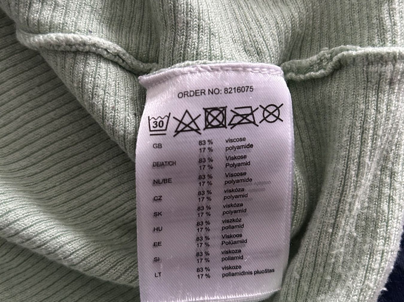 Maglioni & Felpe: Damenpullover Gr. 46/48 – Usato da Obergösgen venduto da Andre118 2