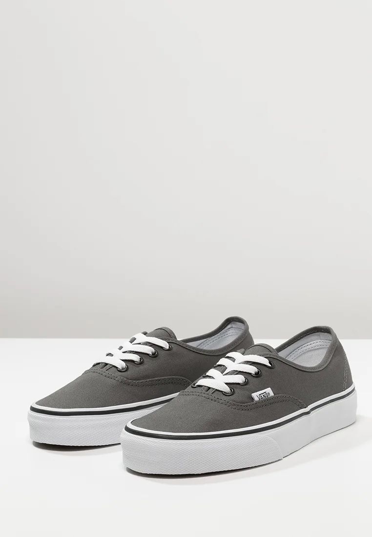 Vans Herrenschuhe: VANS Authentic - 38.5, unisex – Gebraucht aus Zürich von collins9_kate1 2