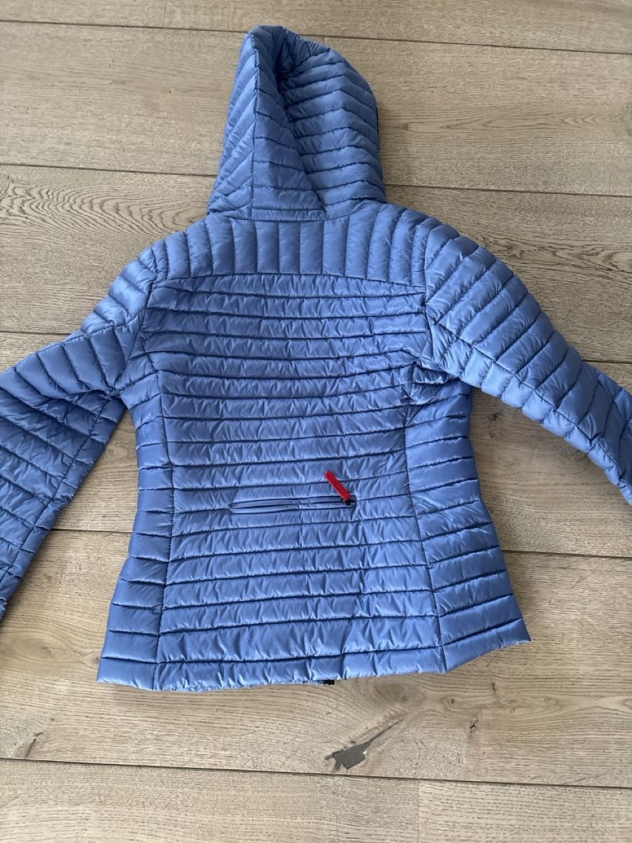 Bogner Vestes: Bogner leichte isolationsjacke Gr. 38 – D'occasion à Birmensdorf ZH par Duraj 4