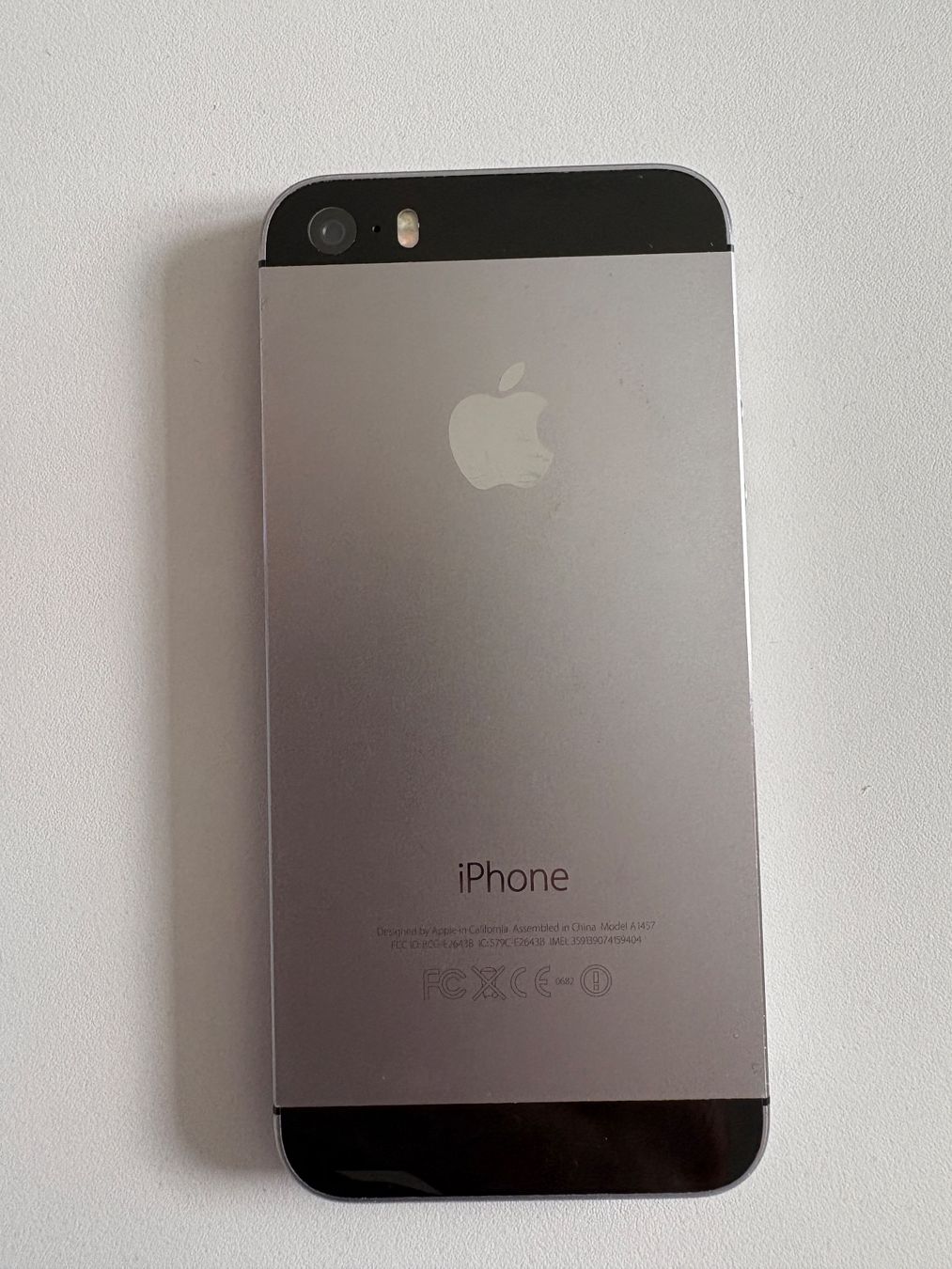 Apple Telefoni cellulari / Smartphones: iPhone 5s Space Grau 32 GB – Usato da Glis venduto da VinylValley 1