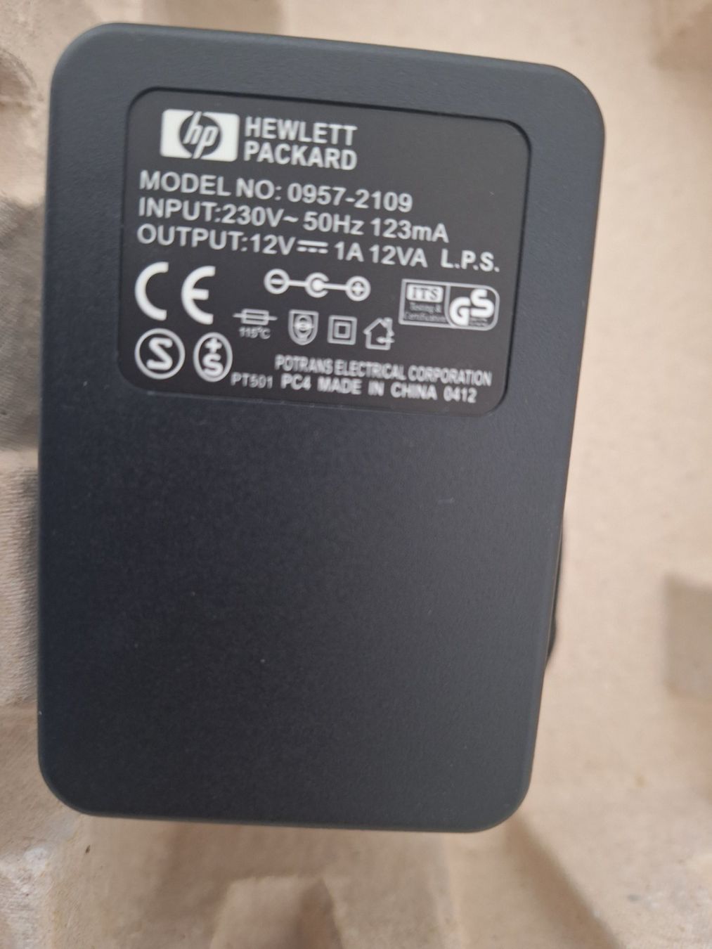 Hewlett Packard Server: HP JetDirect 170X Print Server – Usato da Zürich venduto da Lemon007 5