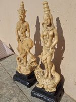 2 Sammel-Figuren aus Harz, asiatischer Herkunft um 1970