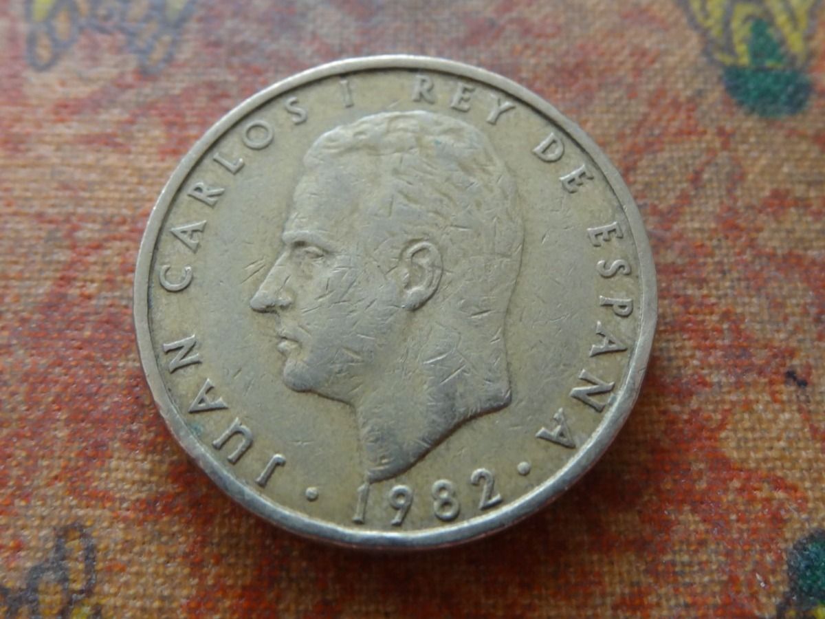 Tutti le monete: ESPAGNE  Cien  Pesetas  1982 – Usato da Romanel-sur-Lausanne venduto da Swift13 1