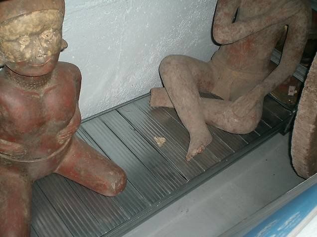 Sculture & Statue: Der Stein der Sonne Mexico Sonnenstein Mexiko Kalender-Stein – Usato da Kloten venduto da Thaipc 9