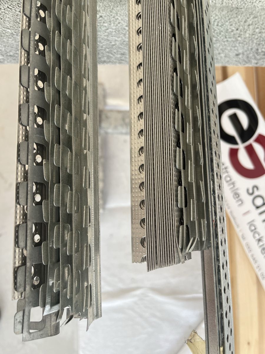 Profilati: Kantenschutz Metall & Alu – Nuovo (secondo la descrizione) da Bettlach venduto da Esbe62
