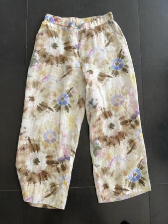 Leichte Sommerhose von Backstage mit Blumendruck, Gr. M