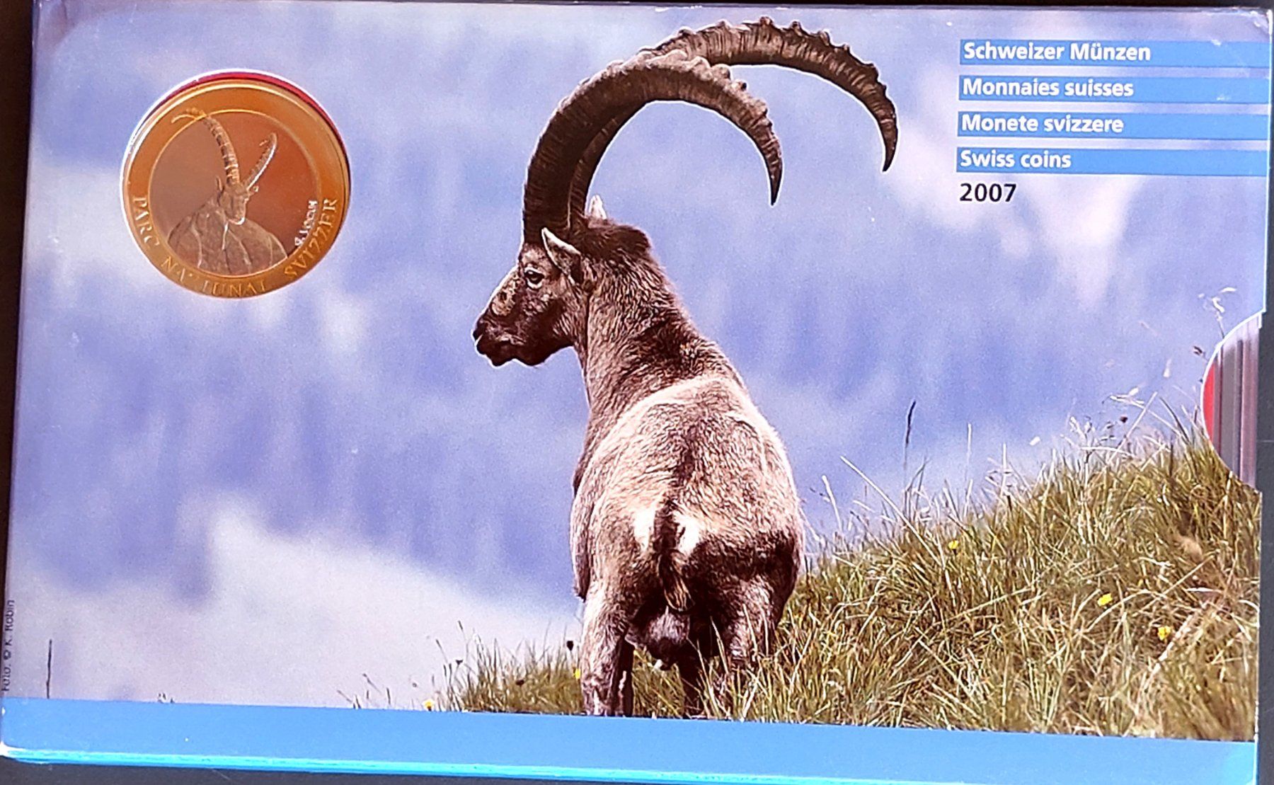 Tutti le monete: CH - Münzsatz 2007 stgl – Nuovo e nell'imballaggio originale da Arch venduto da moneyswiss 2