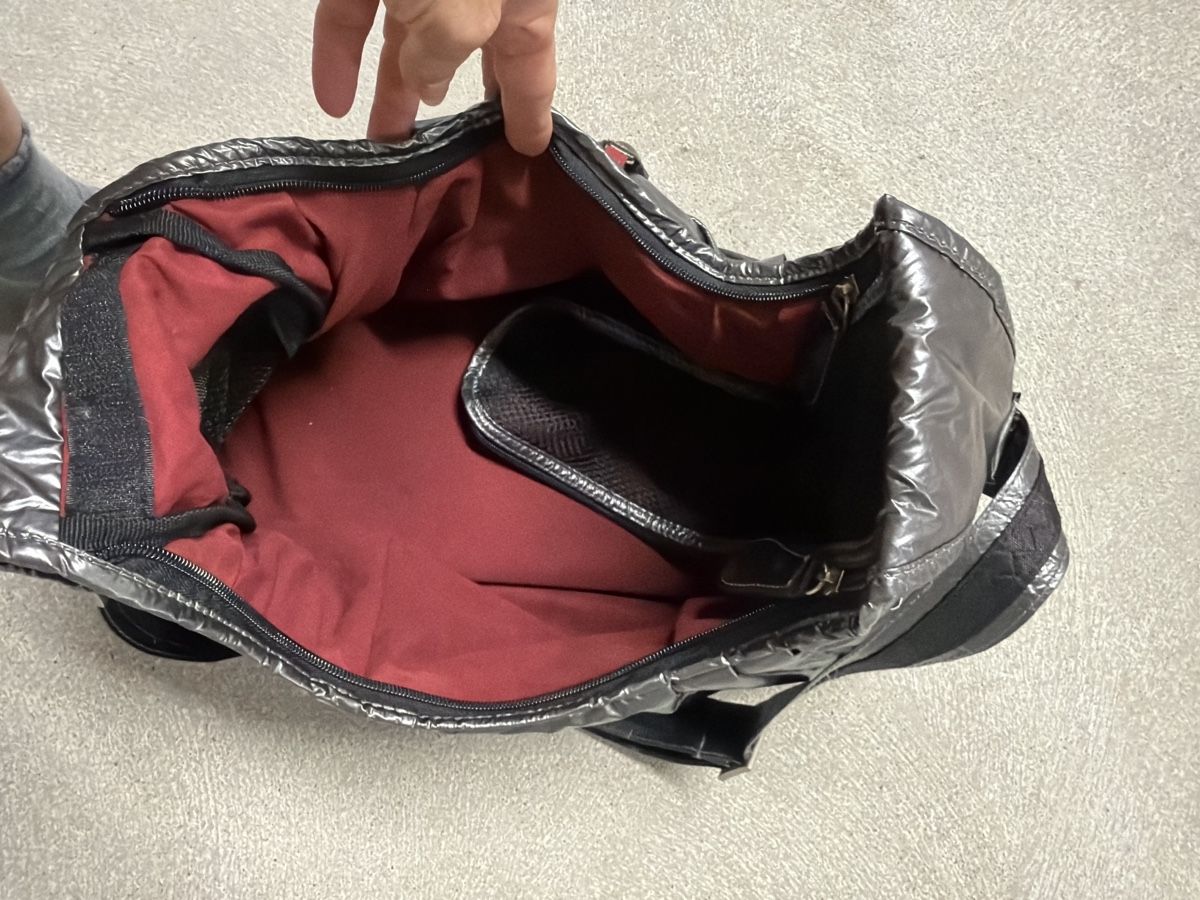 Taschen für Damen: Hundetasche 1 mal gebraucht  – Gebraucht aus Gontenschwil von Yoyo7555 5