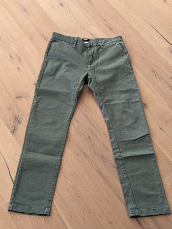 Herrenhose Olive
