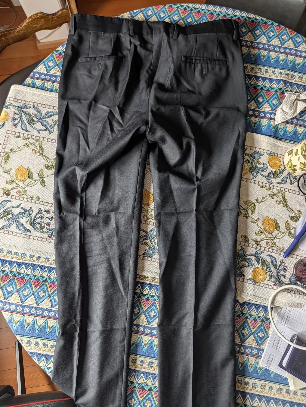 Anzüge: Calvin Klein Black Suit Jacket and Pants Size 48 – Gebraucht aus Zürich von jor_68rp 8