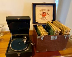 Gramophone et 62 disques